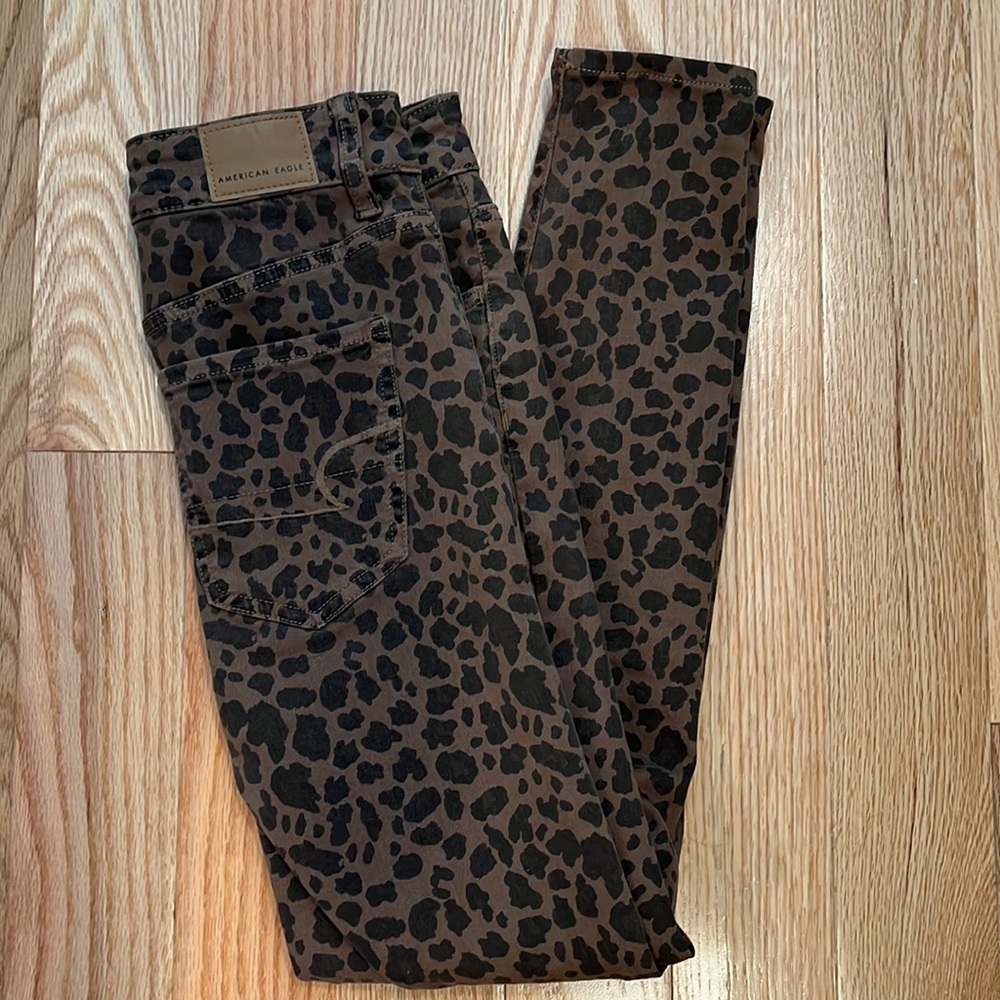 American Eagle Next Level Super High Rise Jegging
